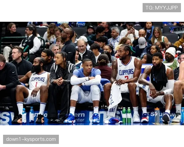 快船客场战绩低迷成隐患 艰难赛程挑战球队调整能力